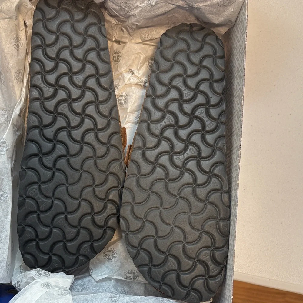 Birkenstock Women's  Brown Leather Slip-On Clog with Buckle - Picture 4 of 7